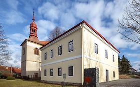 Penzion Fara pod Milešovkou